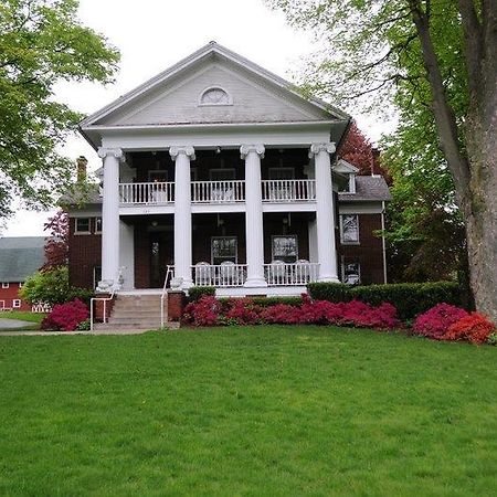 Arbor Hill Inn La Porte Luaran gambar
