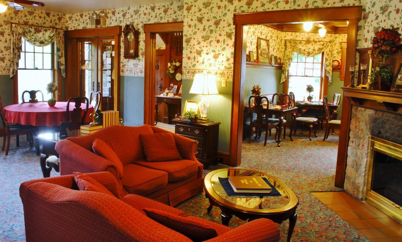 Arbor Hill Inn La Porte Luaran gambar