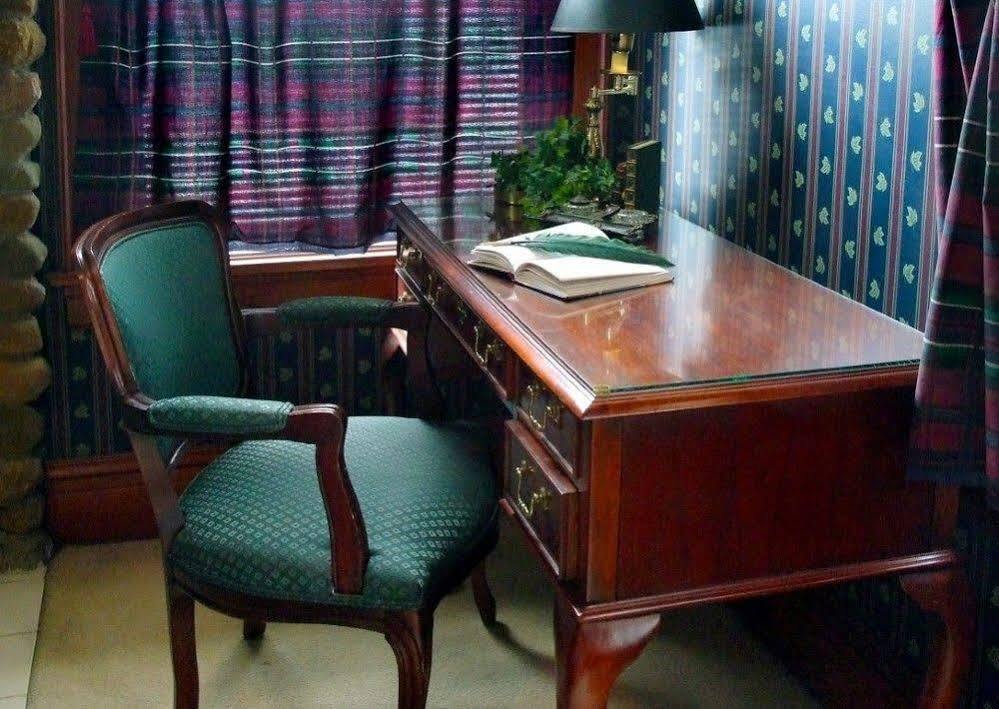 Arbor Hill Inn La Porte Luaran gambar