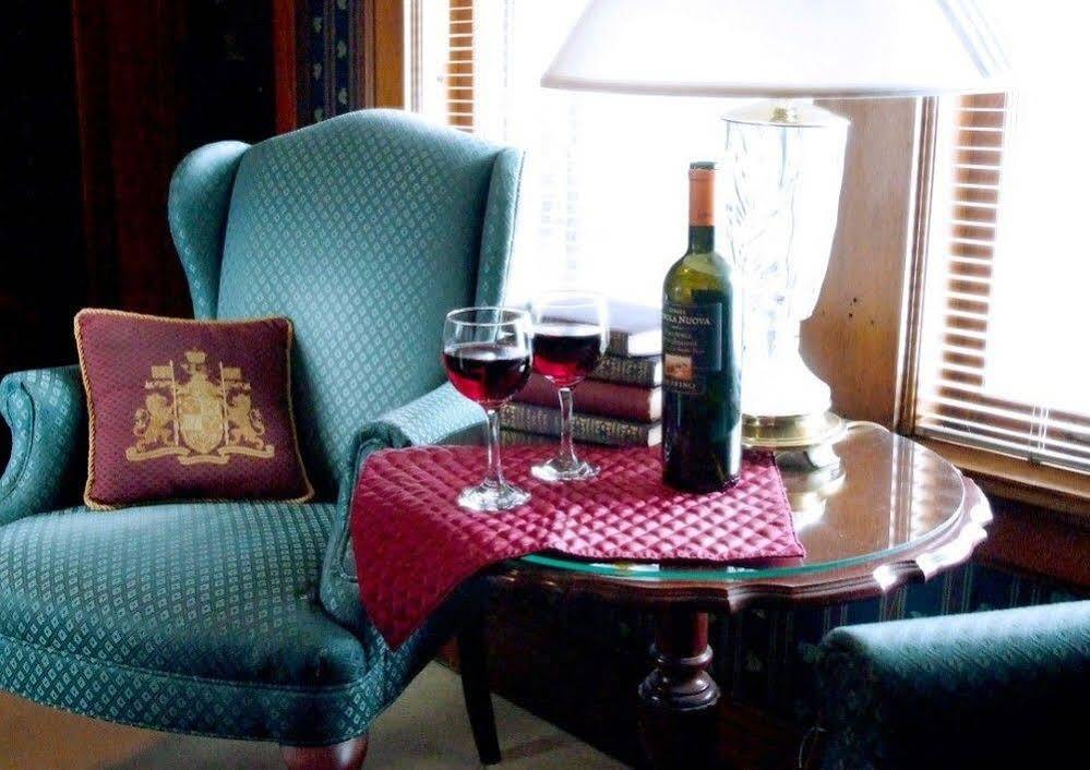 Arbor Hill Inn La Porte Luaran gambar