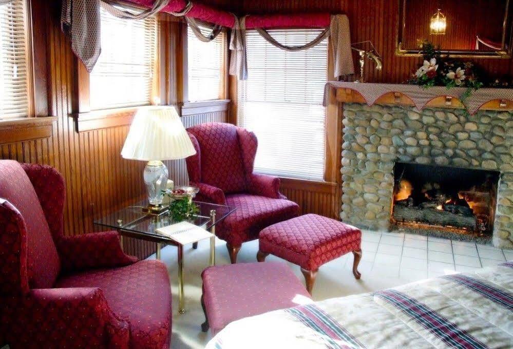 Arbor Hill Inn La Porte Luaran gambar
